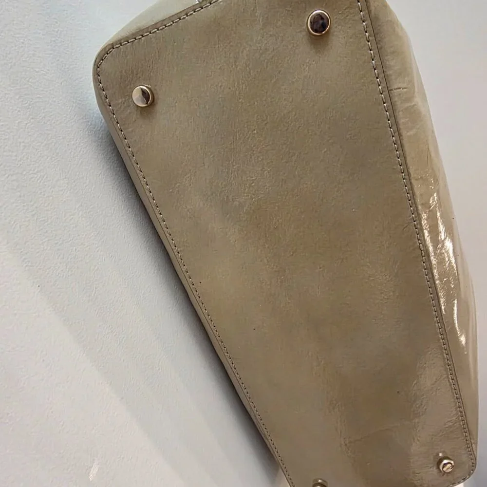 Kate Spade Handbag - Picture 6 of 8